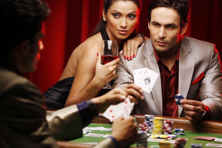 PMGC gaming interface showing live football and casino tables on kingbet89 login